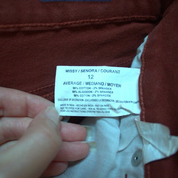 Gloria Vanderbilt Amanda Straight Leg Pants - Picture 7 of 8